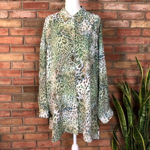 Chico's Green and Cream Top with Collar Embellishment